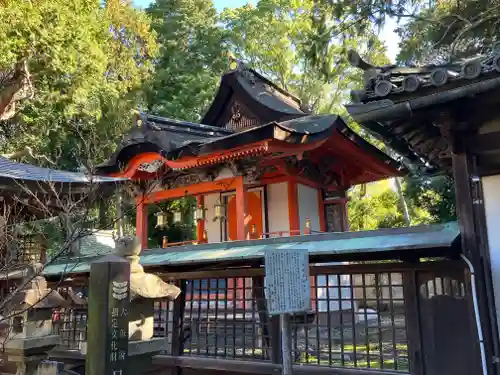 日根神社の本殿