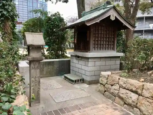 茶若地蔵尊の本殿・本堂