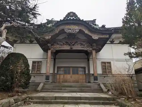 実行寺の本殿