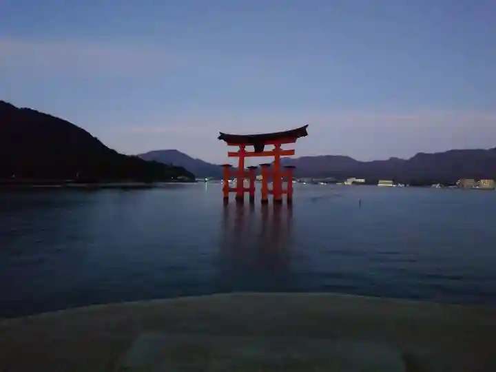 厳島神社(広島県)
