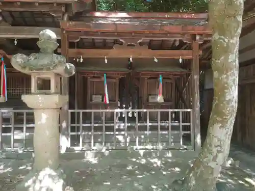 伊居太神社の末社