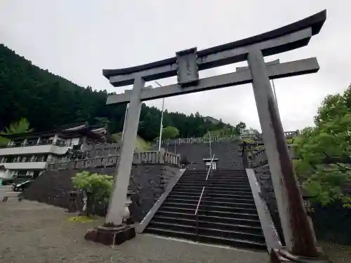 丹生川上神社（上社）(奈良県)