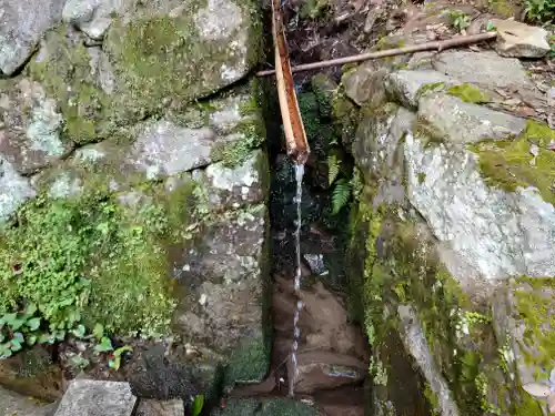 姫宮神社の手水舎