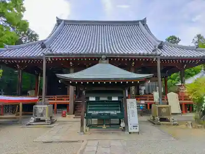 久米寺の本殿・本堂