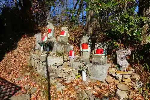 中山寺奥之院の地蔵