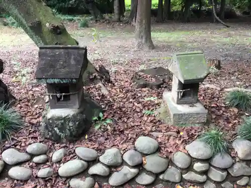 倭文神社の末社