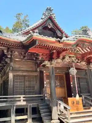 鶏足寺の{uncategorized: "未分類", other: "その他", undefined: "問題あり", building: "その他建物", grave: "お墓", sacred_gate: "鳥居", guardian: "狛犬", statue: "像", buddha: "仏像", history: "歴史", nature: "自然", garden: "庭園", animal: "動物", pagoda: "塔", temizu: "手水舎", mountain_gate: "山門・神門", sanctuary: "本殿・本堂", subordinate: "末社・摂社", art: "芸術", scenery: "景色", jizo: "地蔵", ema: "絵馬", goshuin: "御朱印", omikuji: "おみくじ", items: "授与品その他", amulet: "お守り", goshuincho: "御朱印帳", eats: "食事", festival: "お祭り", votive_dance: "神楽", shichigosan: "七五三参", wedding: "結婚式", experience: "体験その他", initially: "初詣", around: "周辺", anti_infection: "感染症対策"}