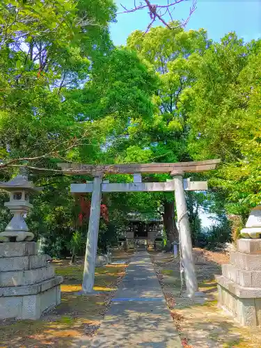 春日社（野崎）の鳥居