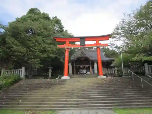 藤島神社（贈正一位新田義貞公之大宮）(福井県)