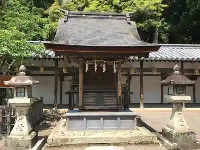 馬見岡綿向神社の末社・摂社