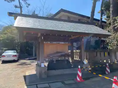 埼玉縣護國神社の{uncategorized: "未分類", other: "その他", undefined: "問題あり", building: "その他建物", grave: "お墓", sacred_gate: "鳥居", guardian: "狛犬", statue: "像", buddha: "仏像", history: "歴史", nature: "自然", garden: "庭園", animal: "動物", pagoda: "塔", temizu: "手水舎", mountain_gate: "山門・神門", sanctuary: "本殿・本堂", subordinate: "末社・摂社", art: "芸術", scenery: "景色", jizo: "地蔵", ema: "絵馬", goshuin: "御朱印", omikuji: "おみくじ", items: "授与品その他", amulet: "お守り", goshuincho: "御朱印帳", eats: "食事", festival: "お祭り", votive_dance: "神楽", shichigosan: "七五三参", wedding: "結婚式", experience: "体験その他", initially: "初詣", around: "周辺", anti_infection: "感染症対策"}