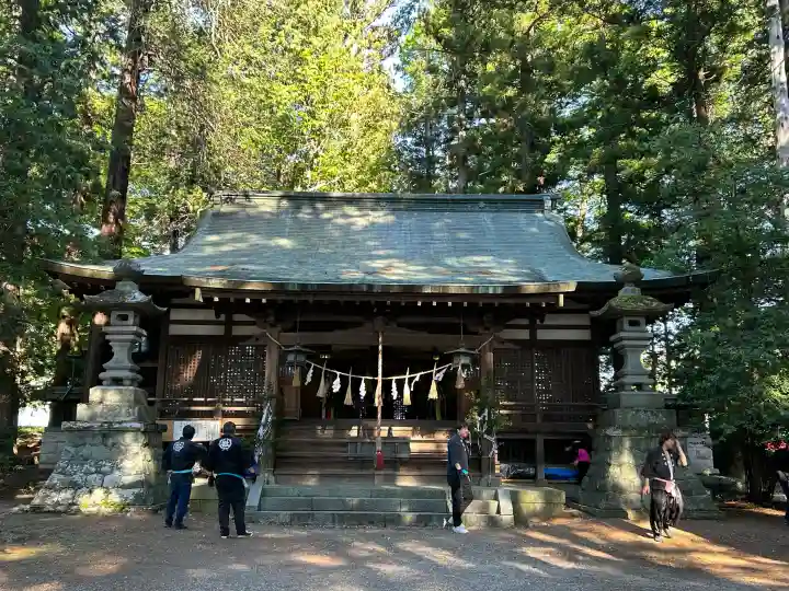 須須岐水神社の{uncategorized: "未分類", other: "その他", undefined: "問題あり", building: "その他建物", grave: "お墓", sacred_gate: "鳥居", guardian: "狛犬", statue: "像", buddha: "仏像", history: "歴史", nature: "自然", garden: "庭園", animal: "動物", pagoda: "塔", temizu: "手水舎", mountain_gate: "山門・神門", sanctuary: "本殿・本堂", subordinate: "末社・摂社", art: "芸術", scenery: "景色", jizo: "地蔵", ema: "絵馬", goshuin: "御朱印", omikuji: "おみくじ", items: "授与品その他", amulet: "お守り", goshuincho: "御朱印帳", eats: "食事", festival: "お祭り", votive_dance: "神楽", shichigosan: "七五三参", wedding: "結婚式", experience: "体験その他", initially: "初詣", around: "周辺", anti_infection: "感染症対策"}