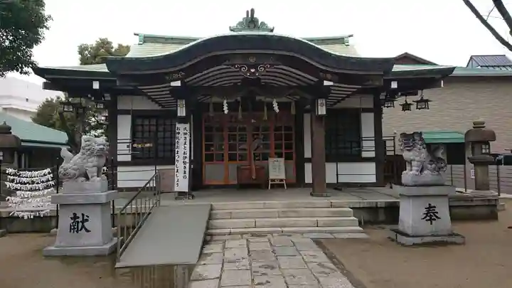 長柄八幡宮の本殿・本堂