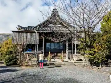 光明寺の本殿・本堂