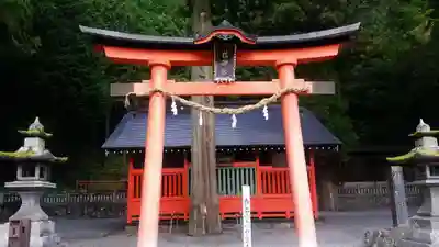 鎮神社の鳥居
