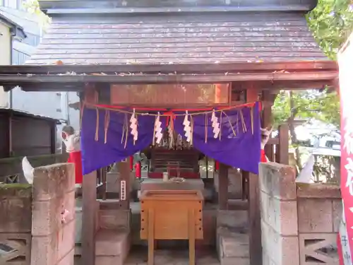 蛇窪神社の末社