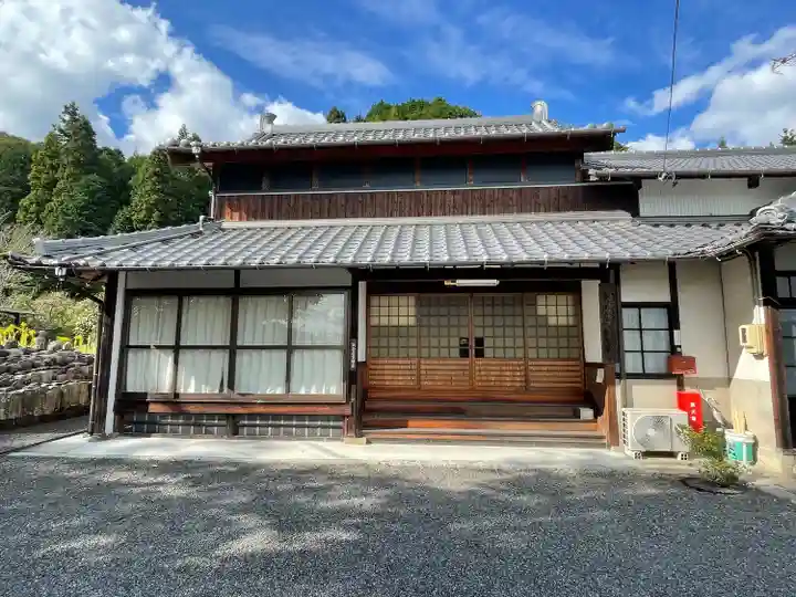 誓光寺の本殿・本堂