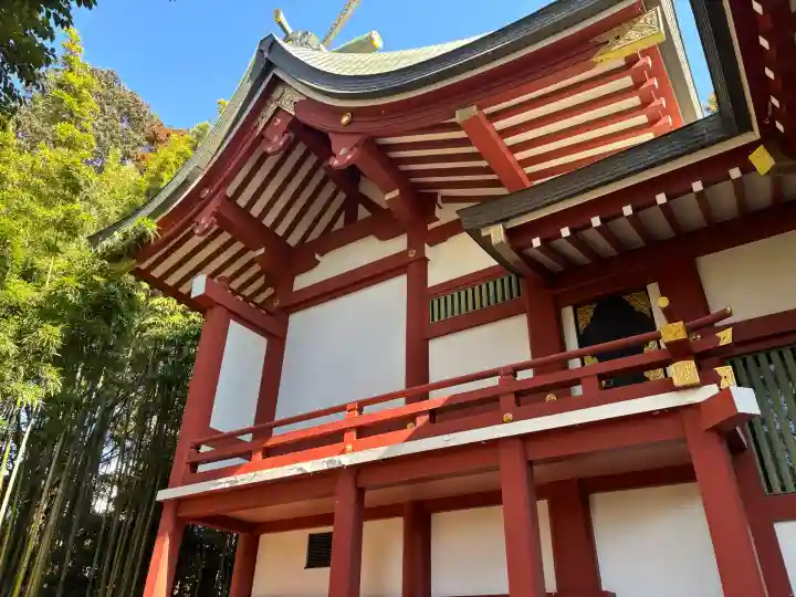 柏諏訪神社の{uncategorized: "未分類", other: "その他", undefined: "問題あり", building: "その他建物", grave: "お墓", sacred_gate: "鳥居", guardian: "狛犬", statue: "像", buddha: "仏像", history: "歴史", nature: "自然", garden: "庭園", animal: "動物", pagoda: "塔", temizu: "手水舎", mountain_gate: "山門・神門", sanctuary: "本殿・本堂", subordinate: "末社・摂社", art: "芸術", scenery: "景色", jizo: "地蔵", ema: "絵馬", goshuin: "御朱印", omikuji: "おみくじ", items: "授与品その他", amulet: "お守り", goshuincho: "御朱印帳", eats: "食事", festival: "お祭り", votive_dance: "神楽", shichigosan: "七五三参", wedding: "結婚式", experience: "体験その他", initially: "初詣", around: "周辺", anti_infection: "感染症対策"}