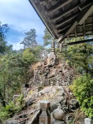 室生寺の{uncategorized: "未分類", other: "その他", undefined: "問題あり", building: "その他建物", grave: "お墓", sacred_gate: "鳥居", guardian: "狛犬", statue: "像", buddha: "仏像", history: "歴史", nature: "自然", garden: "庭園", animal: "動物", pagoda: "塔", temizu: "手水舎", mountain_gate: "山門・神門", sanctuary: "本殿・本堂", subordinate: "末社・摂社", art: "芸術", scenery: "景色", jizo: "地蔵", ema: "絵馬", goshuin: "御朱印", omikuji: "おみくじ", items: "授与品その他", amulet: "お守り", goshuincho: "御朱印帳", eats: "食事", festival: "お祭り", votive_dance: "神楽", shichigosan: "七五三参", wedding: "結婚式", experience: "体験その他", initially: "初詣", around: "周辺", anti_infection: "感染症対策"}