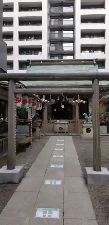 宮益御嶽神社の鳥居