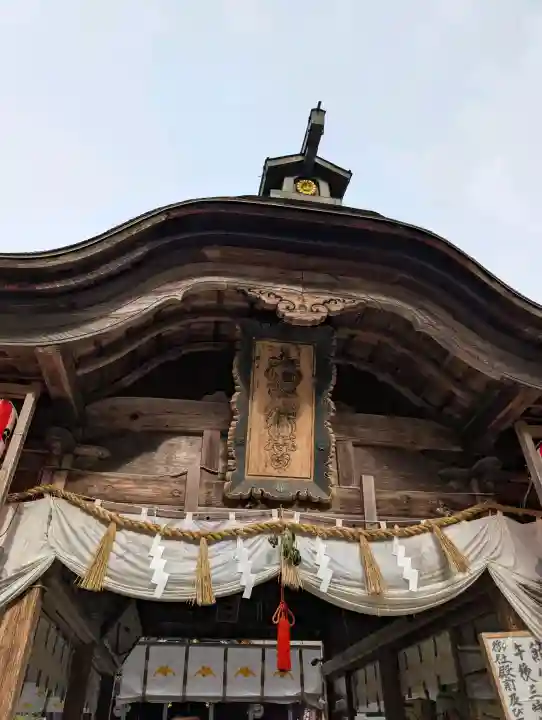 大崎八幡宮の{uncategorized: "未分類", other: "その他", undefined: "問題あり", building: "その他建物", grave: "お墓", sacred_gate: "鳥居", guardian: "狛犬", statue: "像", buddha: "仏像", history: "歴史", nature: "自然", garden: "庭園", animal: "動物", pagoda: "塔", temizu: "手水舎", mountain_gate: "山門・神門", sanctuary: "本殿・本堂", subordinate: "末社・摂社", art: "芸術", scenery: "景色", jizo: "地蔵", ema: "絵馬", goshuin: "御朱印", omikuji: "おみくじ", items: "授与品その他", amulet: "お守り", goshuincho: "御朱印帳", eats: "食事", festival: "お祭り", votive_dance: "神楽", shichigosan: "七五三参", wedding: "結婚式", experience: "体験その他", initially: "初詣", around: "周辺", anti_infection: "感染症対策"}