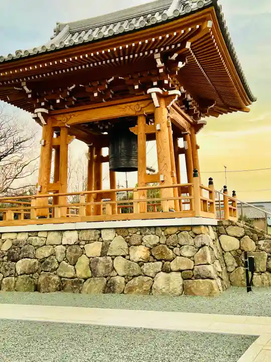 延命院の{uncategorized: "未分類", other: "その他", undefined: "問題あり", building: "その他建物", grave: "お墓", sacred_gate: "鳥居", guardian: "狛犬", statue: "像", buddha: "仏像", history: "歴史", nature: "自然", garden: "庭園", animal: "動物", pagoda: "塔", temizu: "手水舎", mountain_gate: "山門・神門", sanctuary: "本殿・本堂", subordinate: "末社・摂社", art: "芸術", scenery: "景色", jizo: "地蔵", ema: "絵馬", goshuin: "御朱印", omikuji: "おみくじ", items: "授与品その他", amulet: "お守り", goshuincho: "御朱印帳", eats: "食事", festival: "お祭り", votive_dance: "神楽", shichigosan: "七五三参", wedding: "結婚式", experience: "体験その他", initially: "初詣", around: "周辺", anti_infection: "感染症対策"}