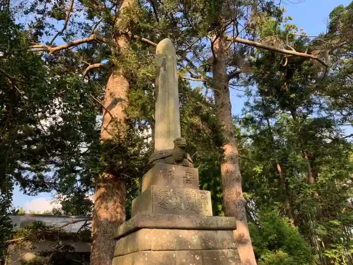 横田神社の塔