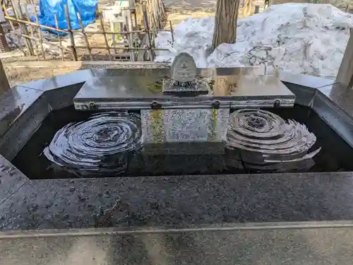 新琴似神社の手水舎