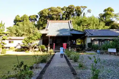 摩訶耶寺の本殿