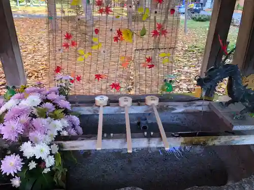 彌彦神社　(伊夜日子神社)の手水舎