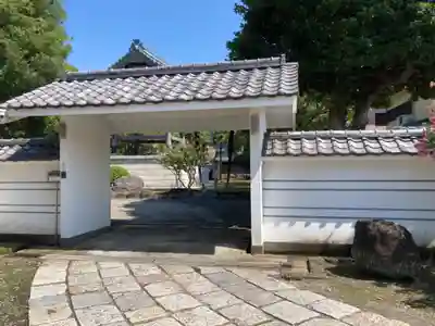 海宝院の山門・神門