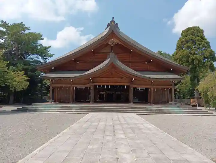 富山縣護國神社の本殿・本堂
