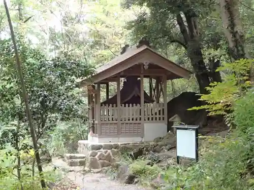 月水石神社の本殿・本堂