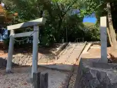 八劔神社の建物その他