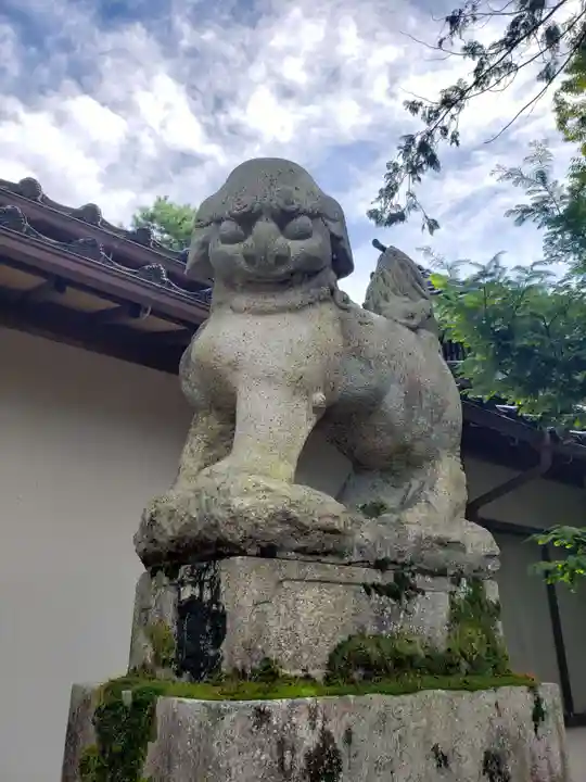 多太神社の狛犬