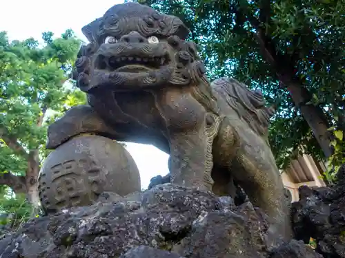 お三の宮日枝神社の狛犬