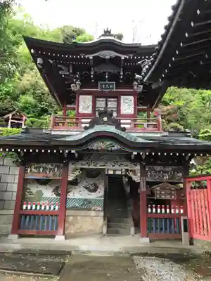 金蔵寺の山門・神門