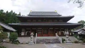 龍顔寺の本殿・本堂