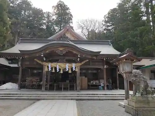 白山比咩神社の本殿