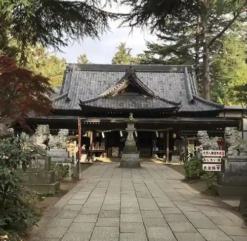 大宝八幡宮の本殿・本堂