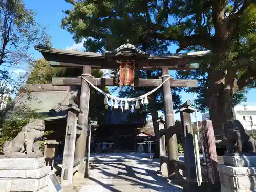 金鑚神社の鳥居