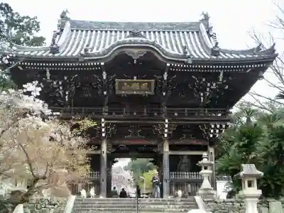 粉河寺の山門・神門