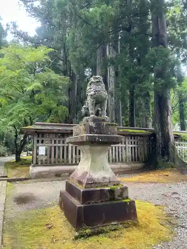 雄山神社中宮祈願殿(富山県)
