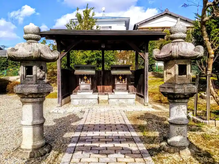 山祇社(一ツ屋山祇社)の末社・摂社