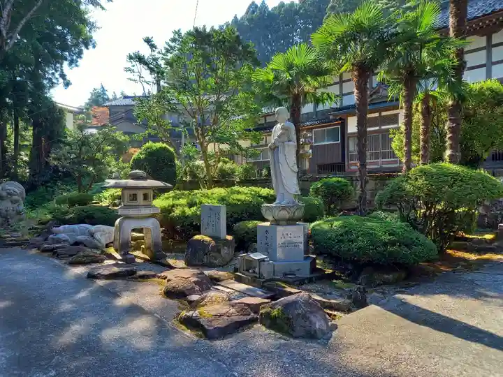 護国寺(富山県)