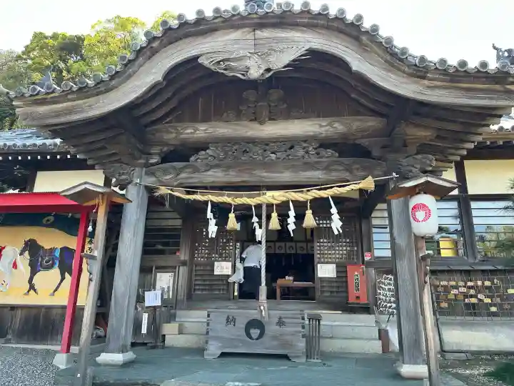 春日神社の{uncategorized: "未分類", other: "その他", undefined: "問題あり", building: "その他建物", grave: "お墓", sacred_gate: "鳥居", guardian: "狛犬", statue: "像", buddha: "仏像", history: "歴史", nature: "自然", garden: "庭園", animal: "動物", pagoda: "塔", temizu: "手水舎", mountain_gate: "山門・神門", sanctuary: "本殿・本堂", subordinate: "末社・摂社", art: "芸術", scenery: "景色", jizo: "地蔵", ema: "絵馬", goshuin: "御朱印", omikuji: "おみくじ", items: "授与品その他", amulet: "お守り", goshuincho: "御朱印帳", eats: "食事", festival: "お祭り", votive_dance: "神楽", shichigosan: "七五三参", wedding: "結婚式", experience: "体験その他", initially: "初詣", around: "周辺", anti_infection: "感染症対策"}