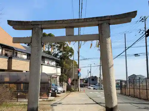 泊神社の鳥居