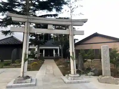 西熊野神社の鳥居