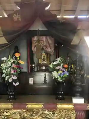 美原観世音菩薩(魚藍観世音菩薩)の本殿・本堂