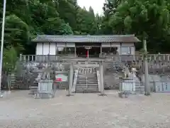 神明神社の本殿